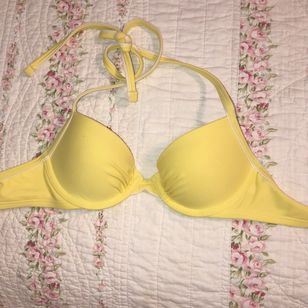 Bikini top